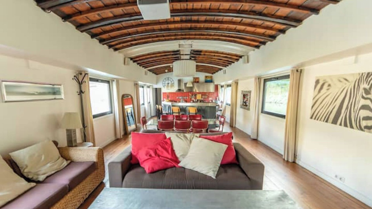 Photo of Livingroom in Puteaux