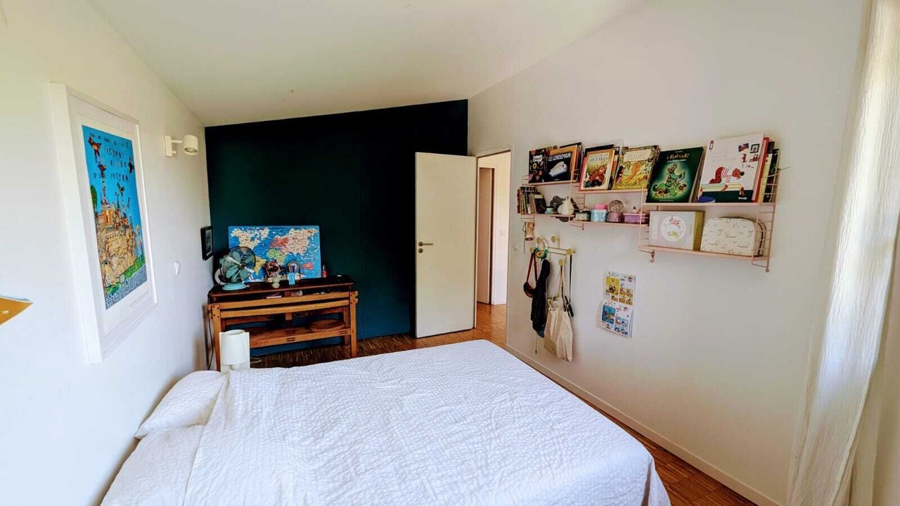 Photo of Bedroom in Les Lilas