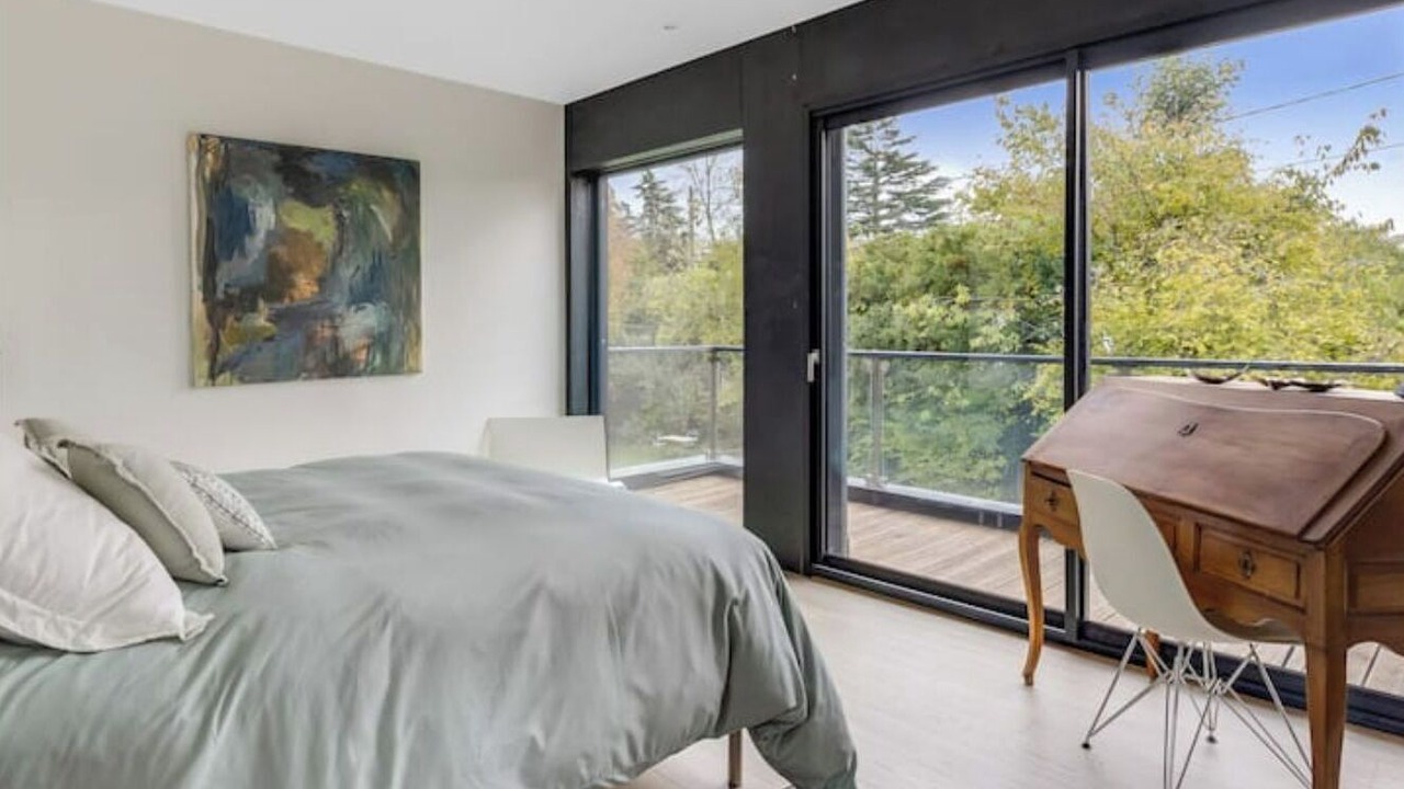 Photo of Bedroom in Vaucresson