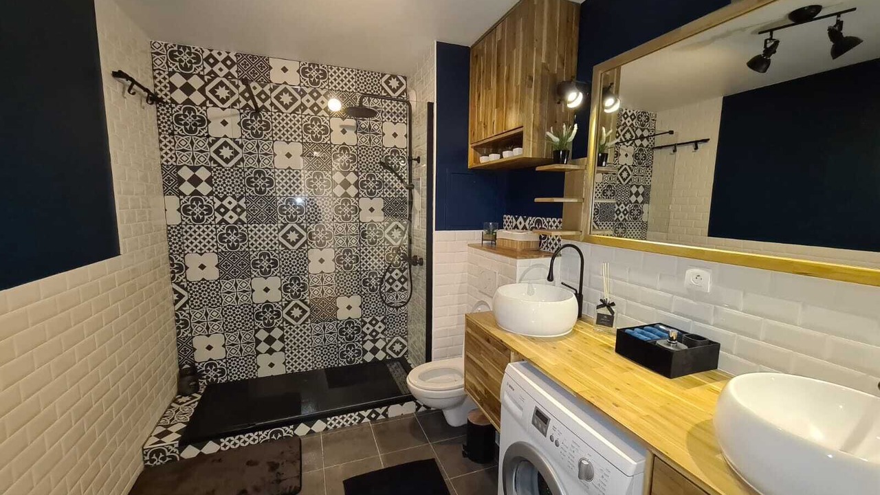 Photo of Bathroom in Rosny-sous-Bois