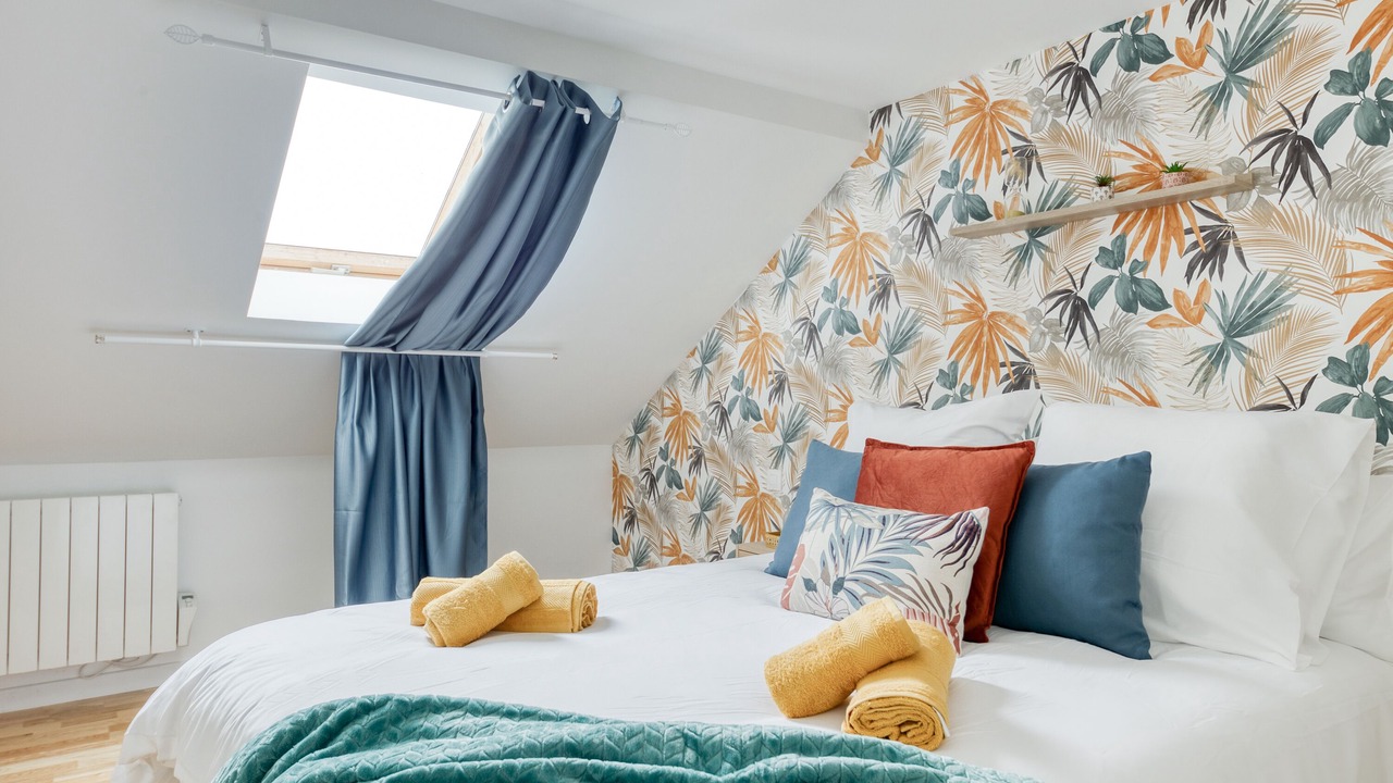 Photo of Bedroom in La Courneuve