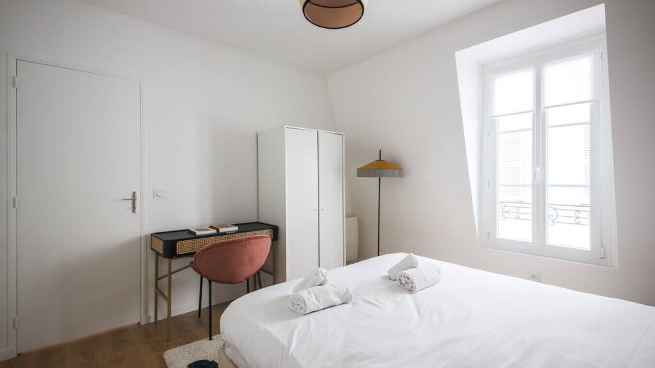 Photo of Bedroom in 15th Arrondissement