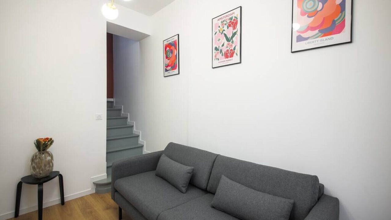 Photo of Livingroom in 15th Arrondissement