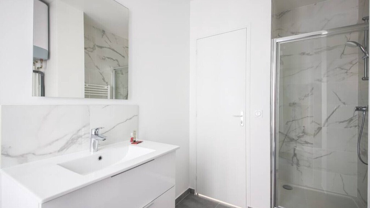 Photo of Bathroom in 15th Arrondissement