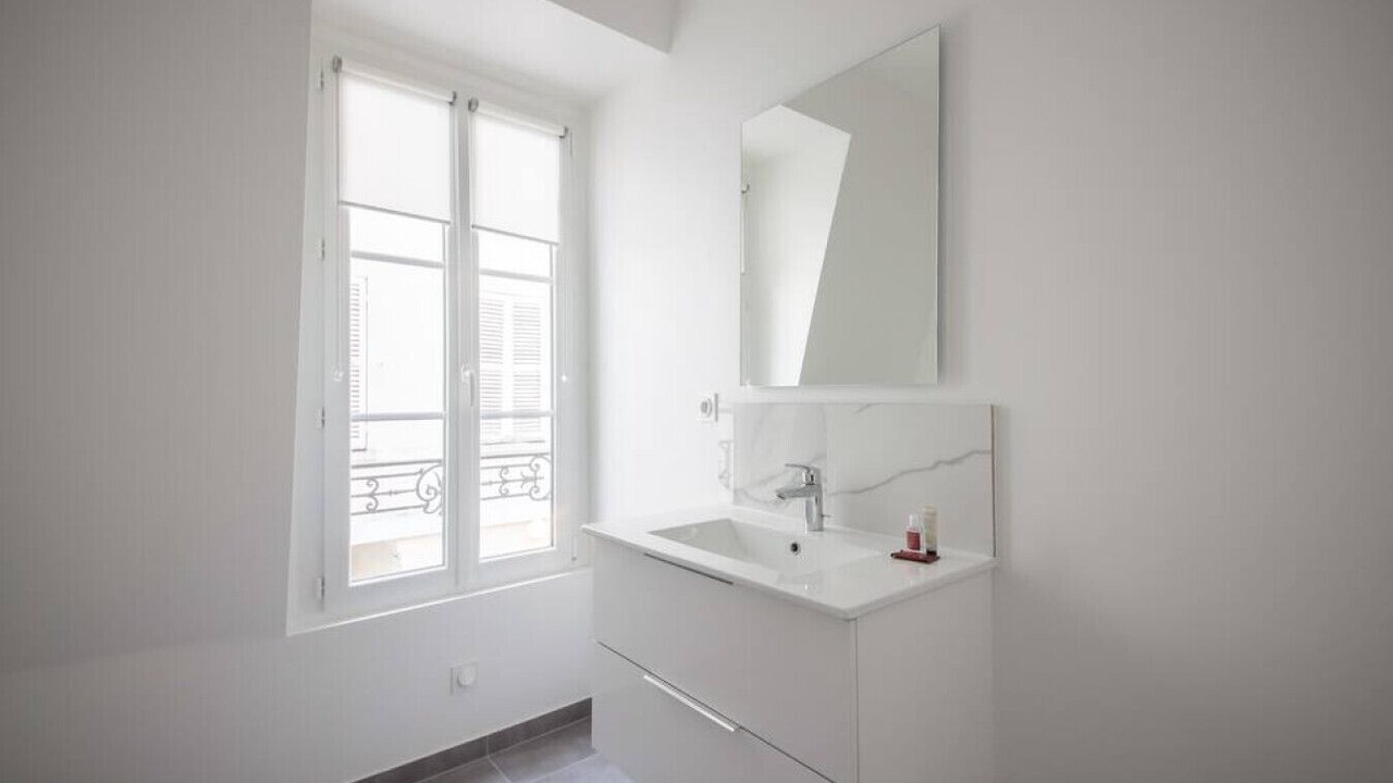 Photo of Bathroom in 15th Arrondissement