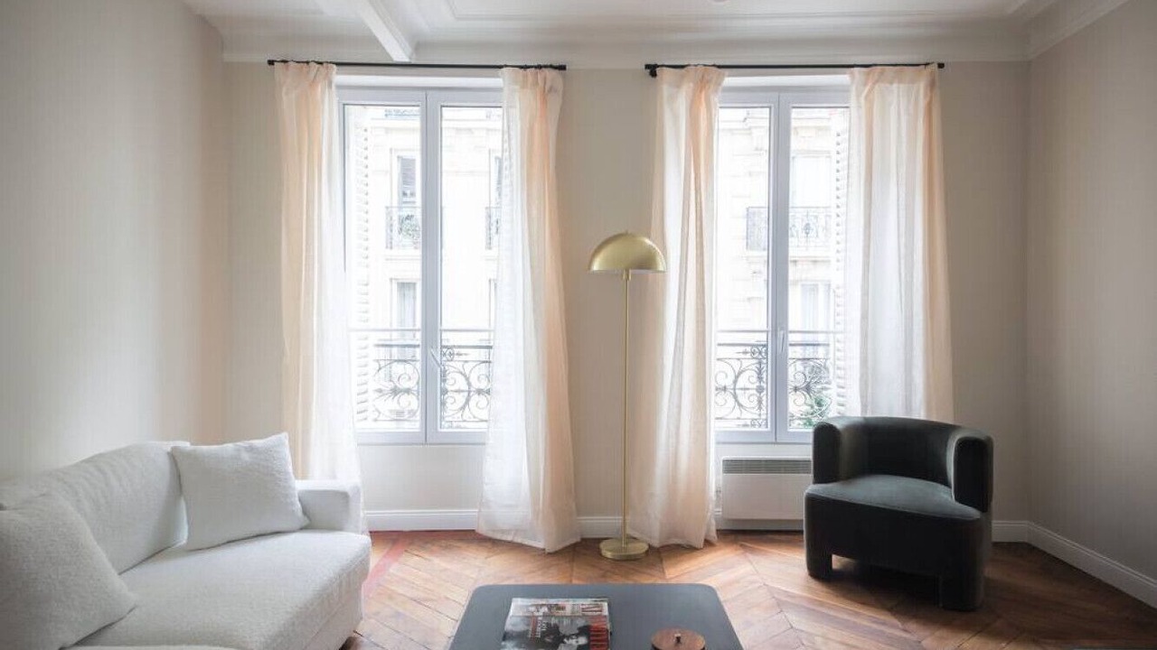 Photo of Livingroom in 15th Arrondissement