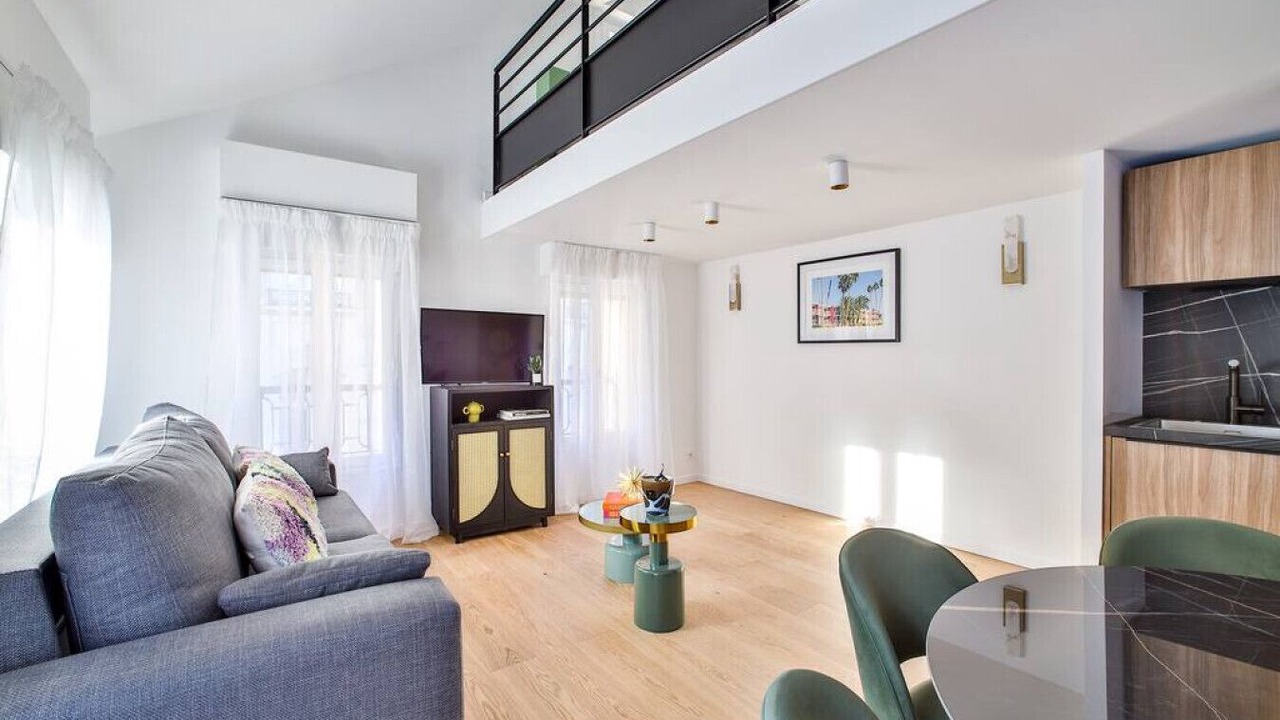 Photo of Livingroom in L'Europe