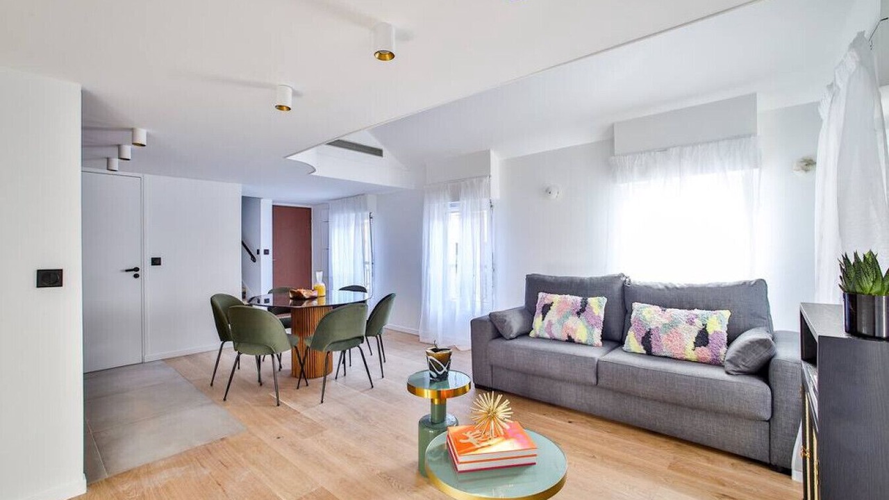 Photo of Livingroom in L'Europe