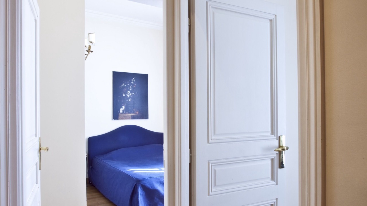 Photo of Bedroom in 8th Arrondissement