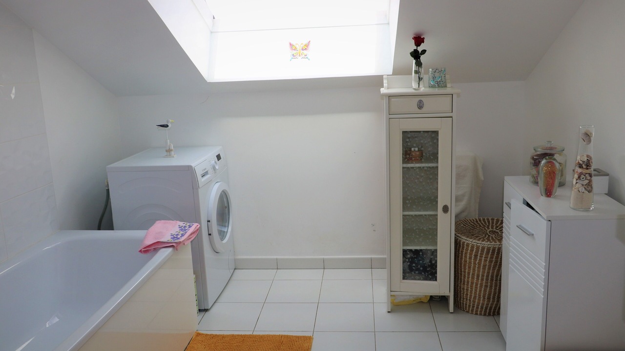 Photo of Bathroom in Neuilly-sur-Marne