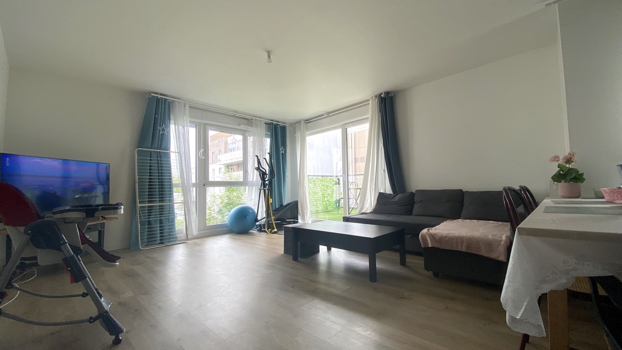 Photo of Livingroom in Noisy-le-Grand