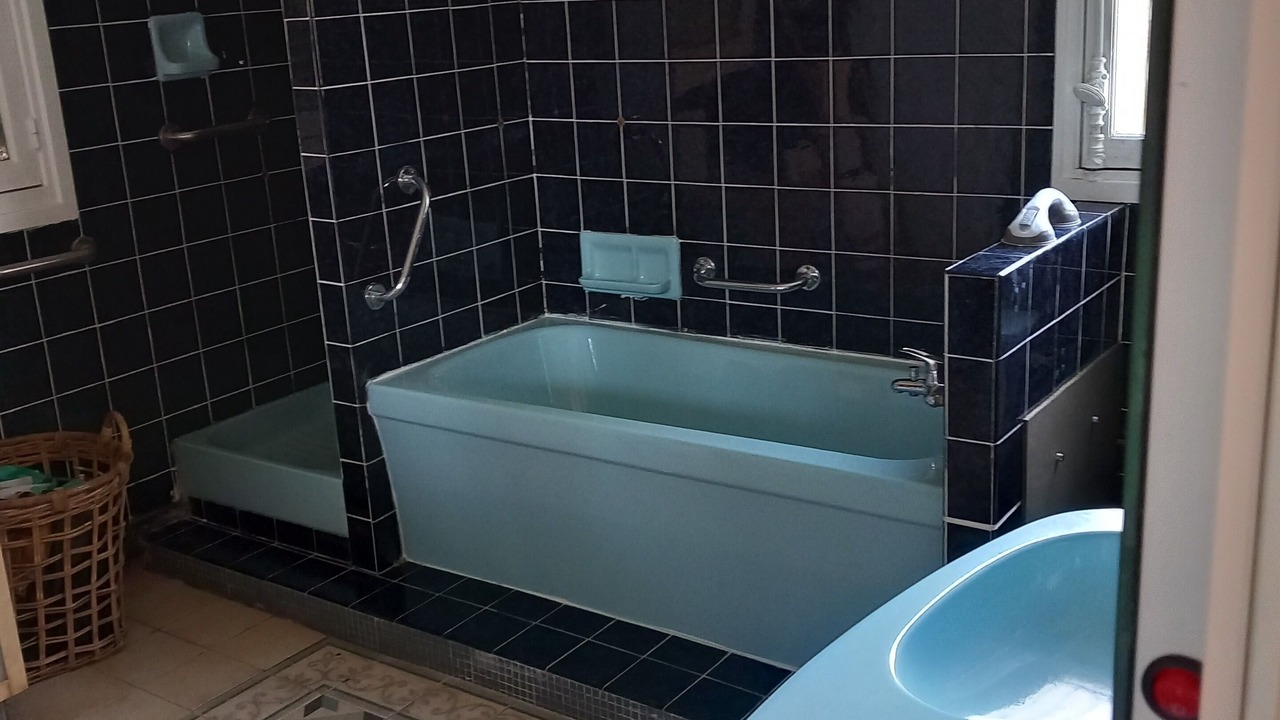 Photo of Bathroom in Esbly