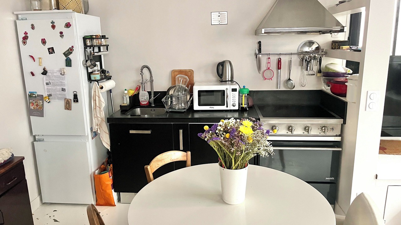 Photo of Kitchen in Combat