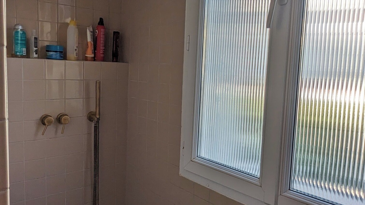 Photo of Bathroom in Charonne
