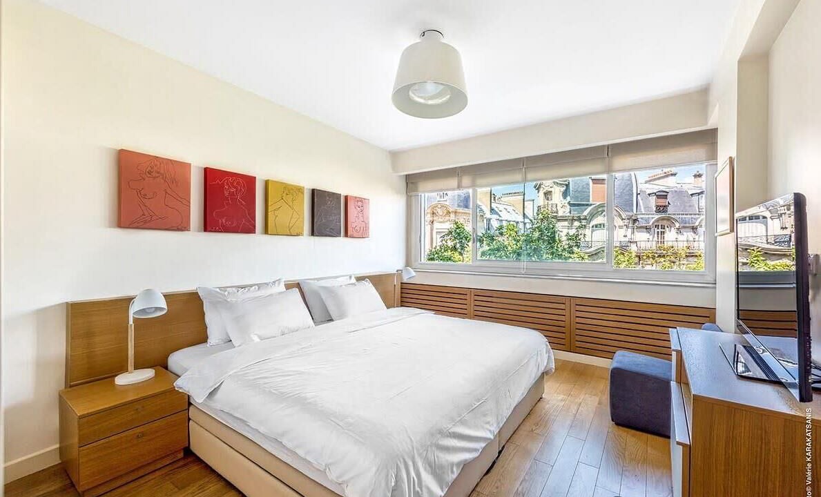 Photo of Bedroom in Chaillot