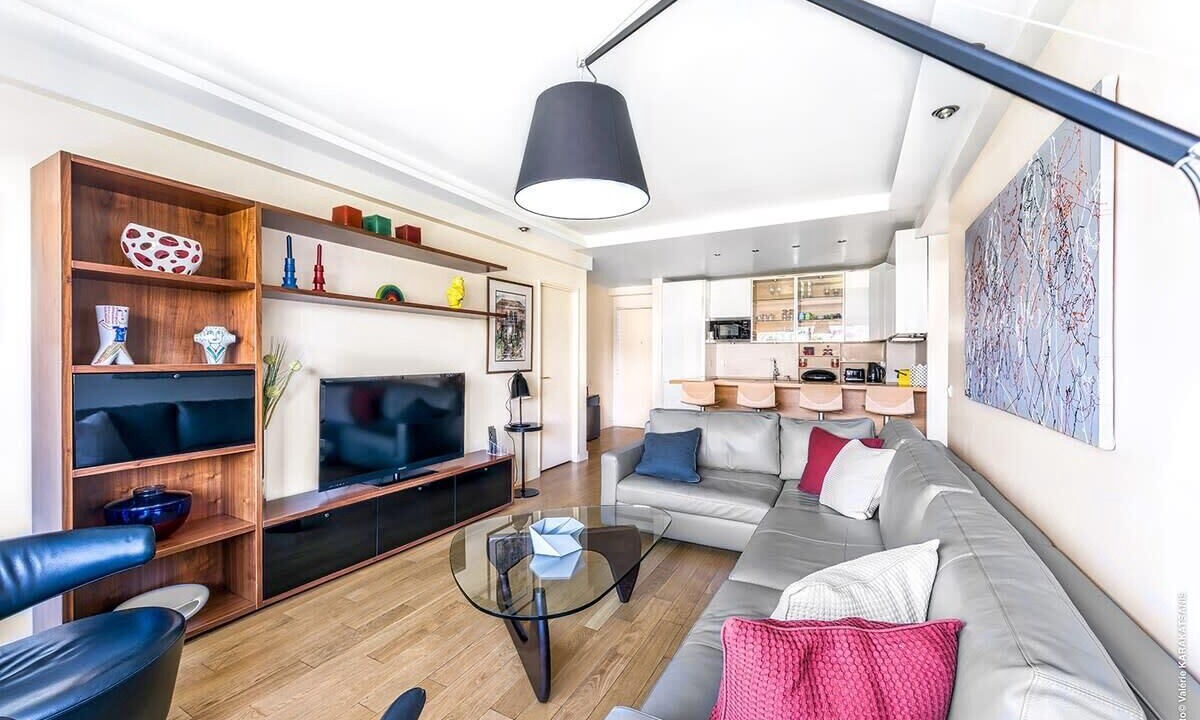Photo of Livingroom in Chaillot