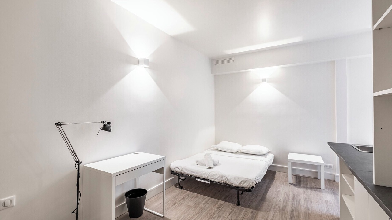 Photo of Bedroom in Chaillot