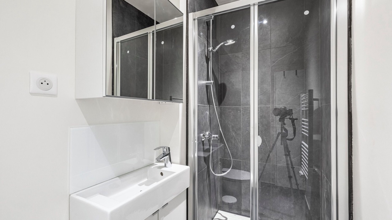 Photo of Bathroom in Chaillot