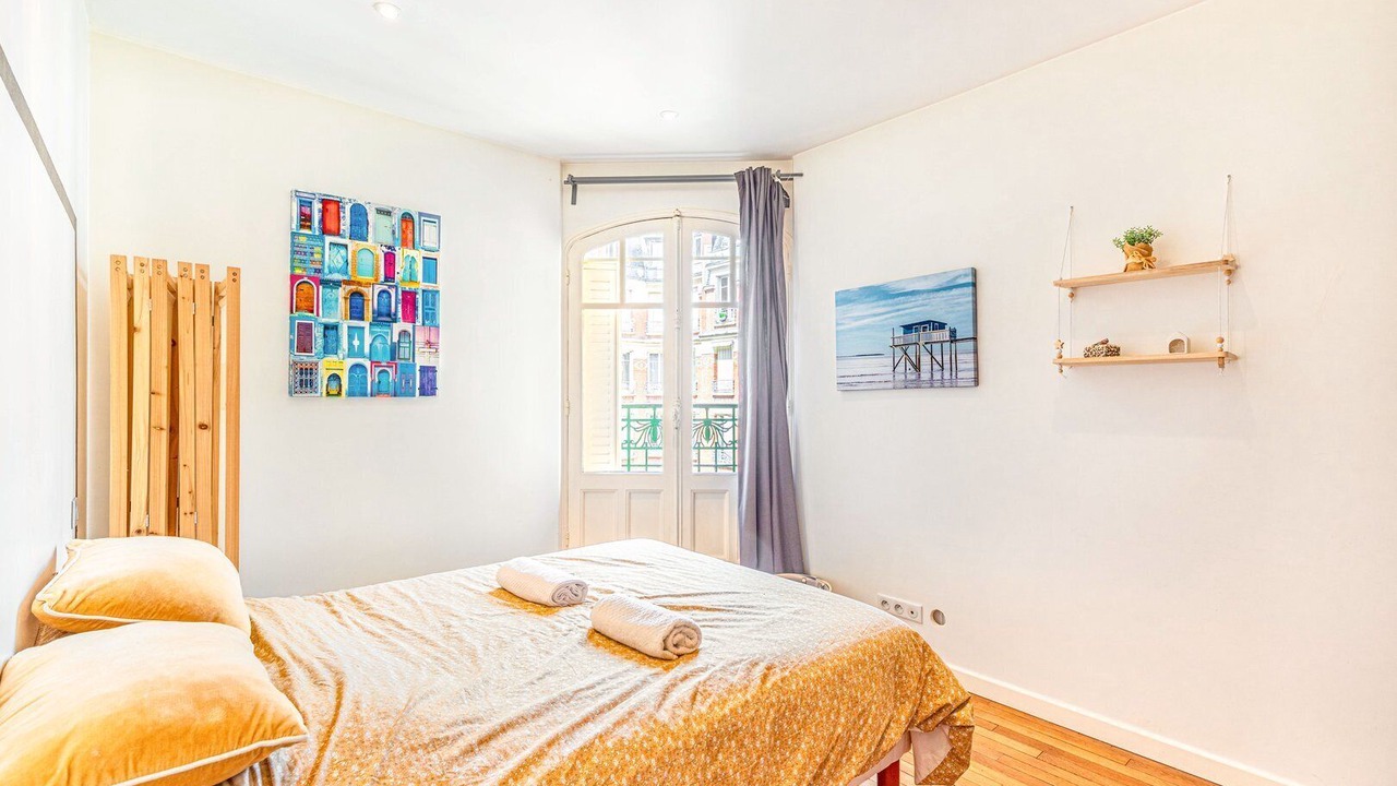Photo of Bedroom in Grenelle