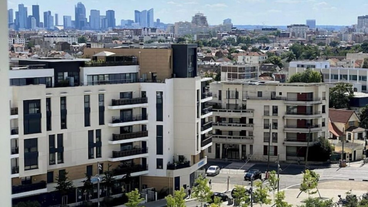 Photo of Others in Colombes