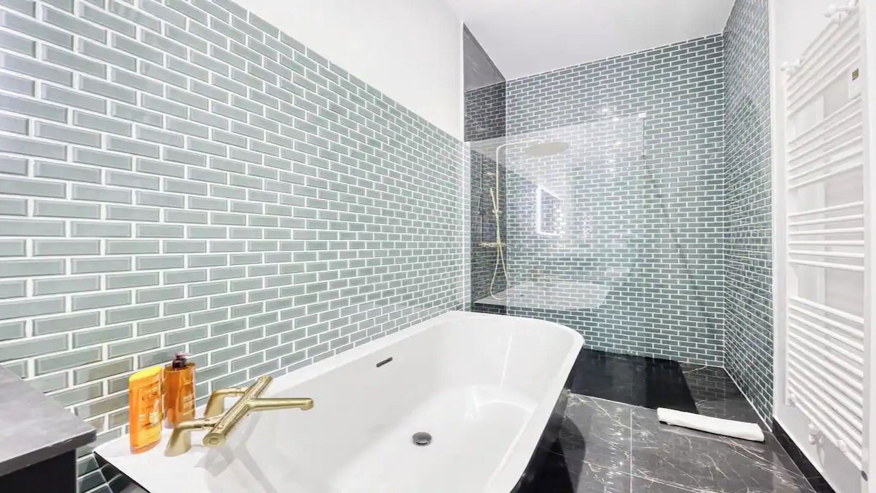 Photo of Bathroom in Notre Dame