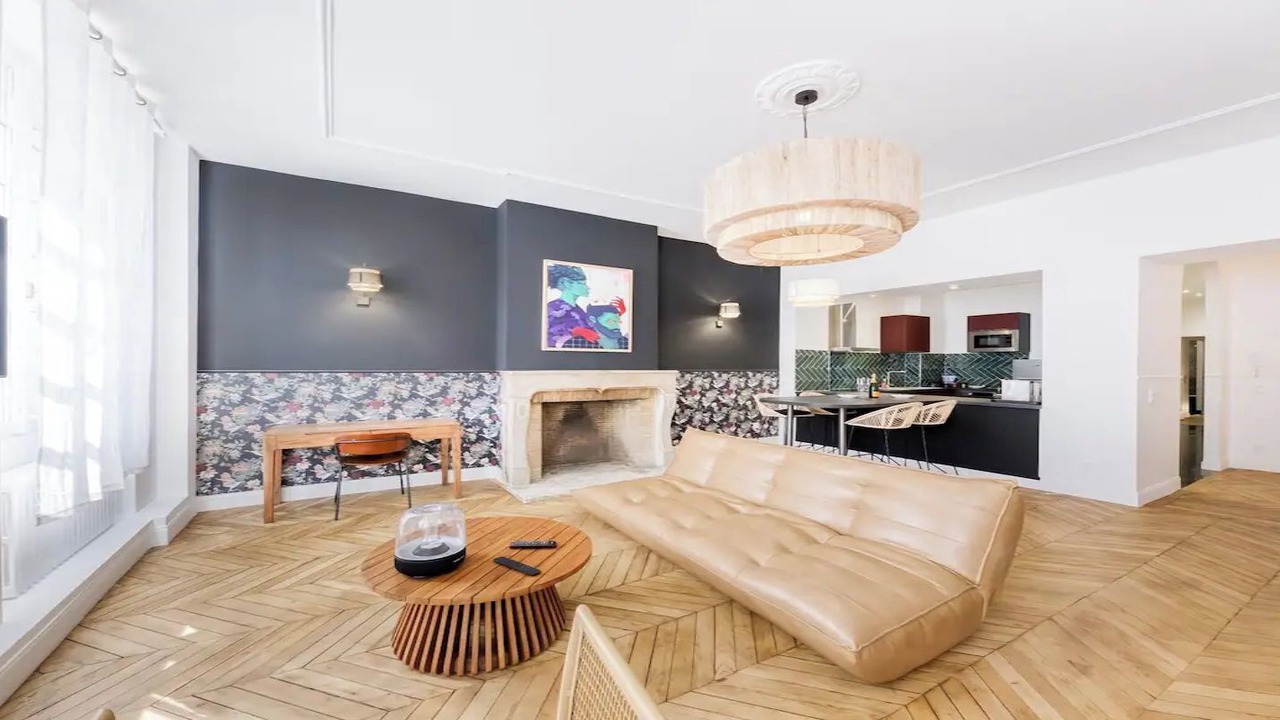 Photo of Livingroom in Notre Dame