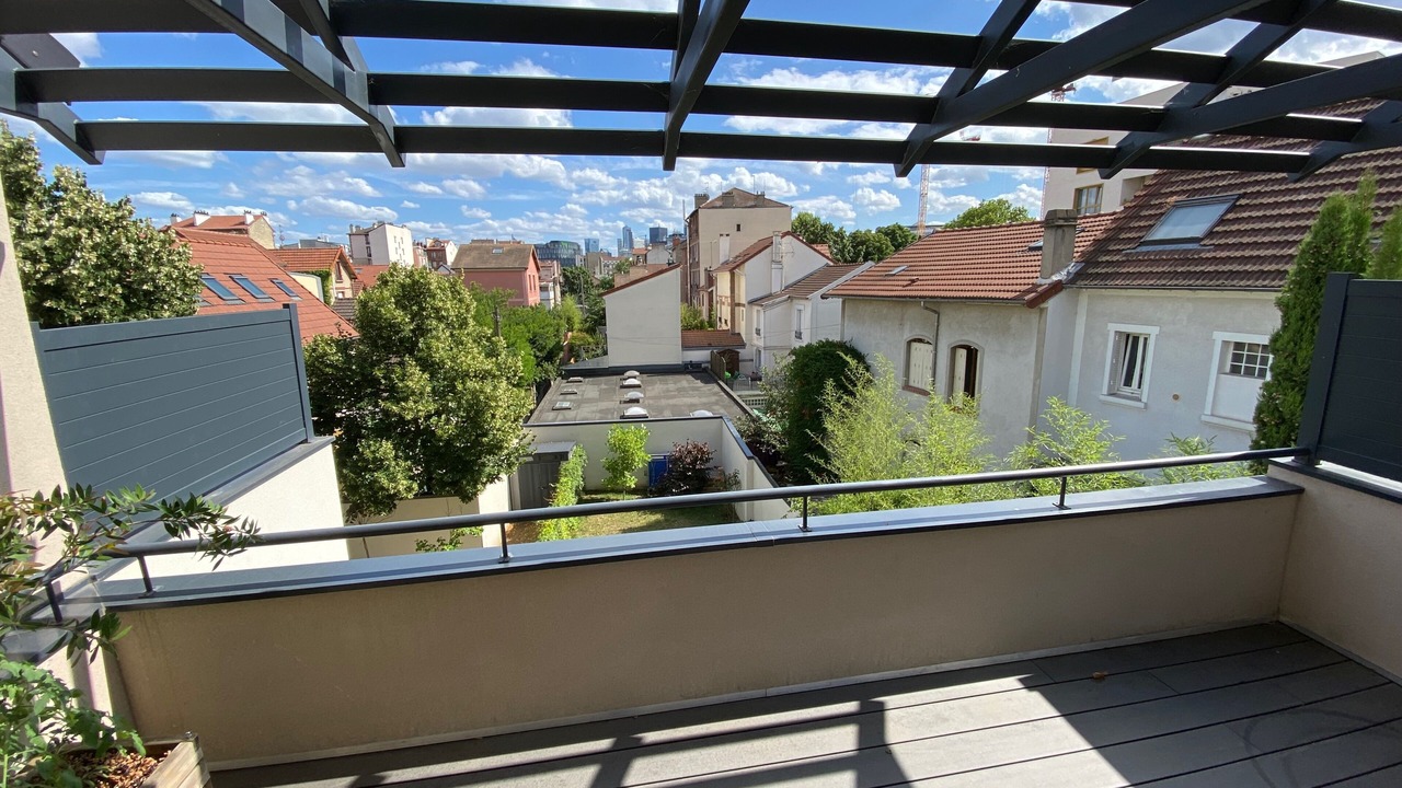 Photo of Outdoor in Colombes