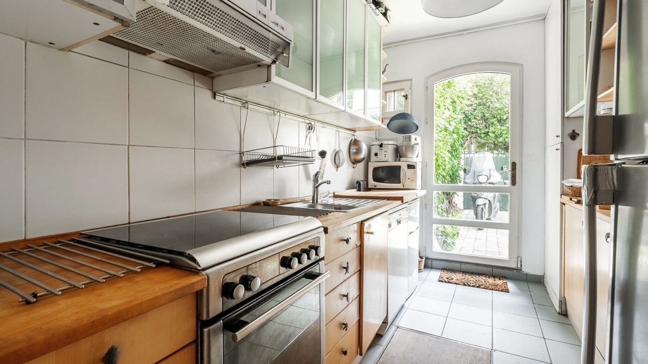 Photo of Kitchen in Butte-aux-Cailles