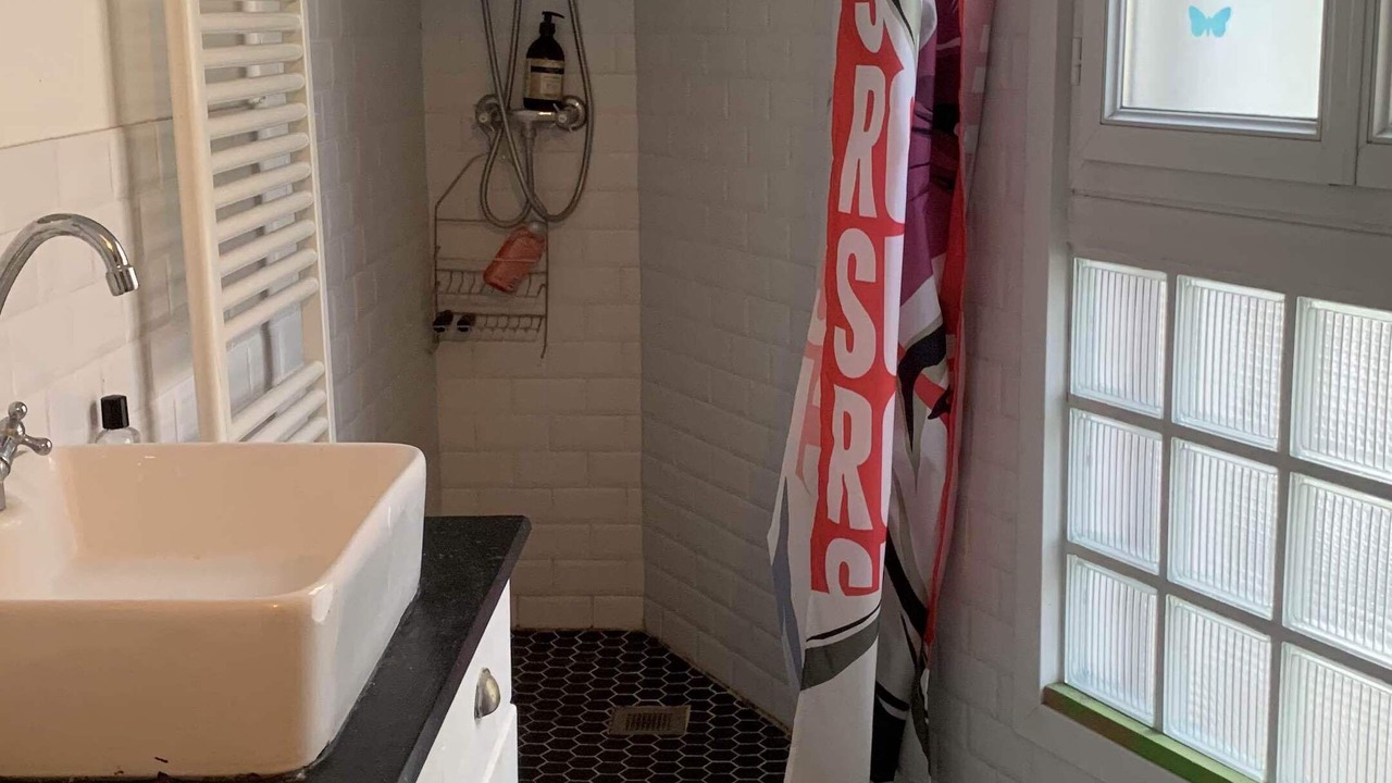 Photo of Bathroom in Asnieres-sur-Seine