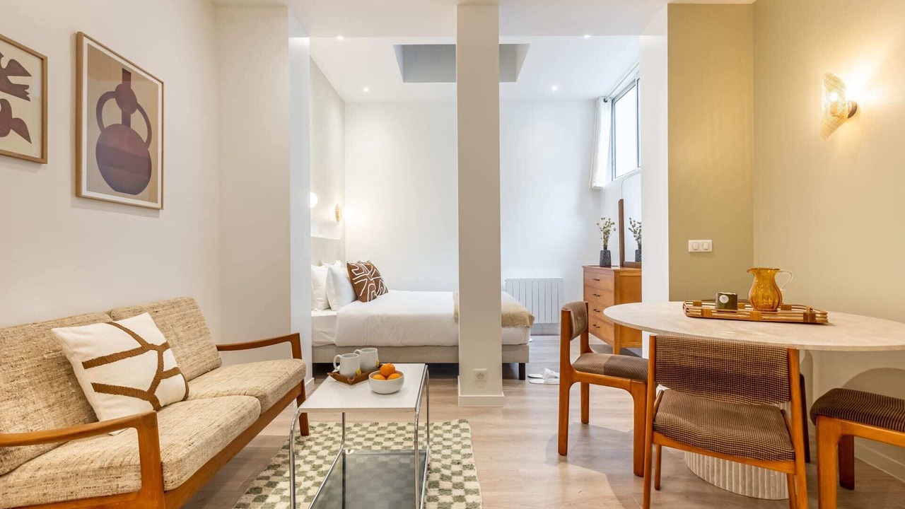 Photo of Livingroom in Quartier de la Place-Vendome