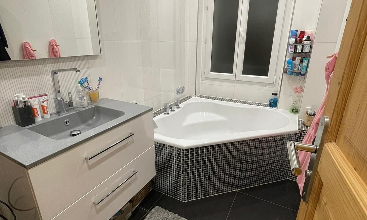 Photo of Bathroom in Bel-Air Nord