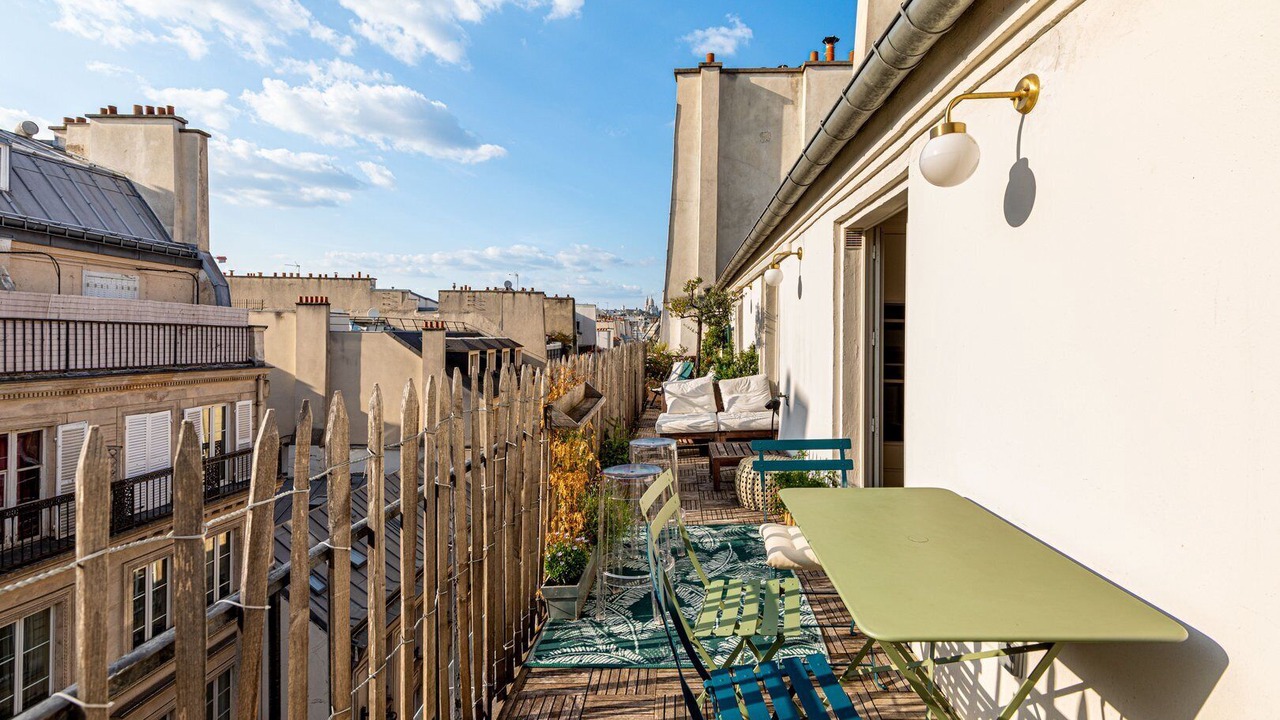 Photo of Outdoor in Vivienne