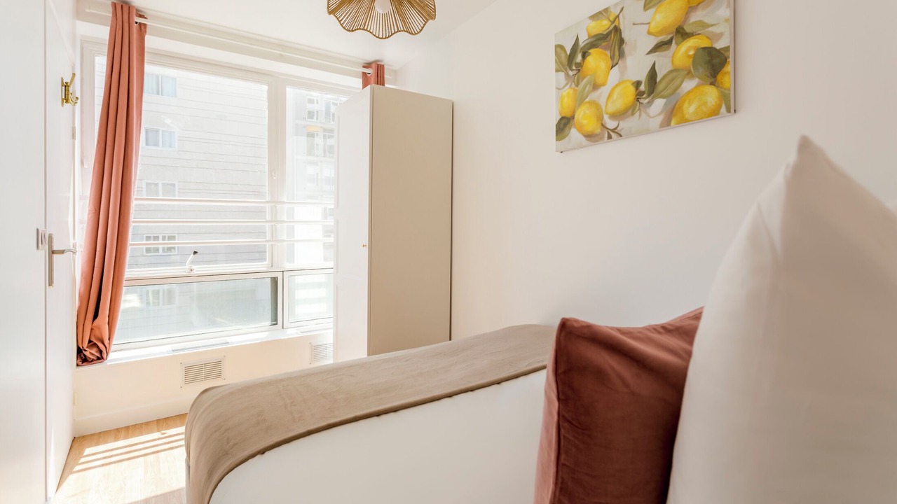 Photo of Bedroom in Grenelle