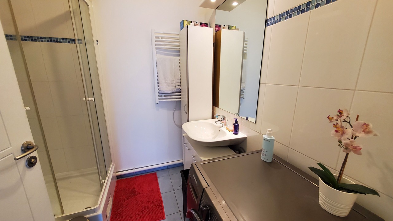 Photo of Bathroom in Chatillon