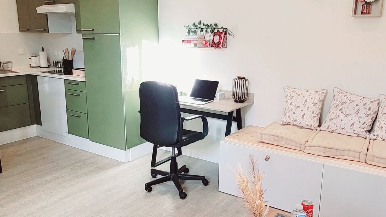 Photo of Livingroom in Les Pavillons-sous-Bois