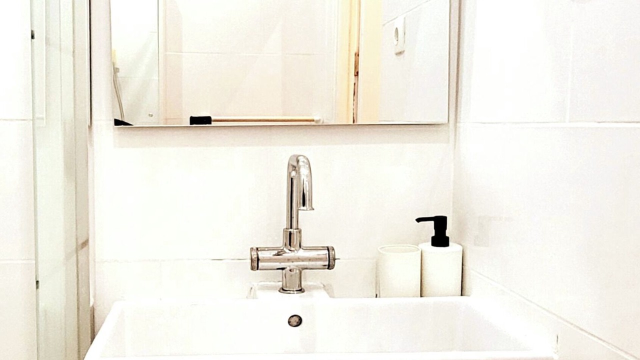 Photo of Bathroom in Les Pavillons-sous-Bois