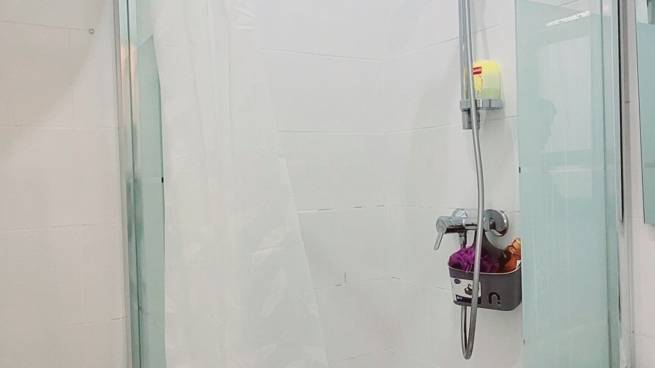 Photo of Bathroom in Les Pavillons-sous-Bois