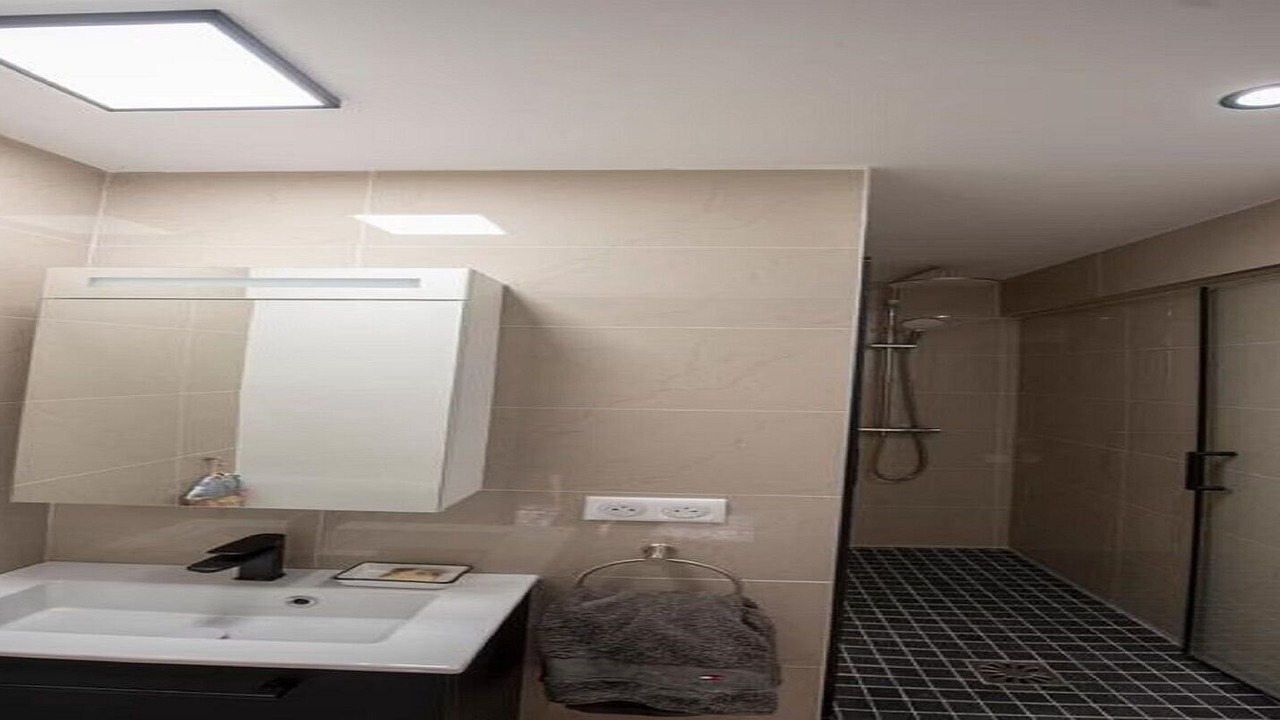 Photo of Bathroom in Quartier Sainte-Avoye