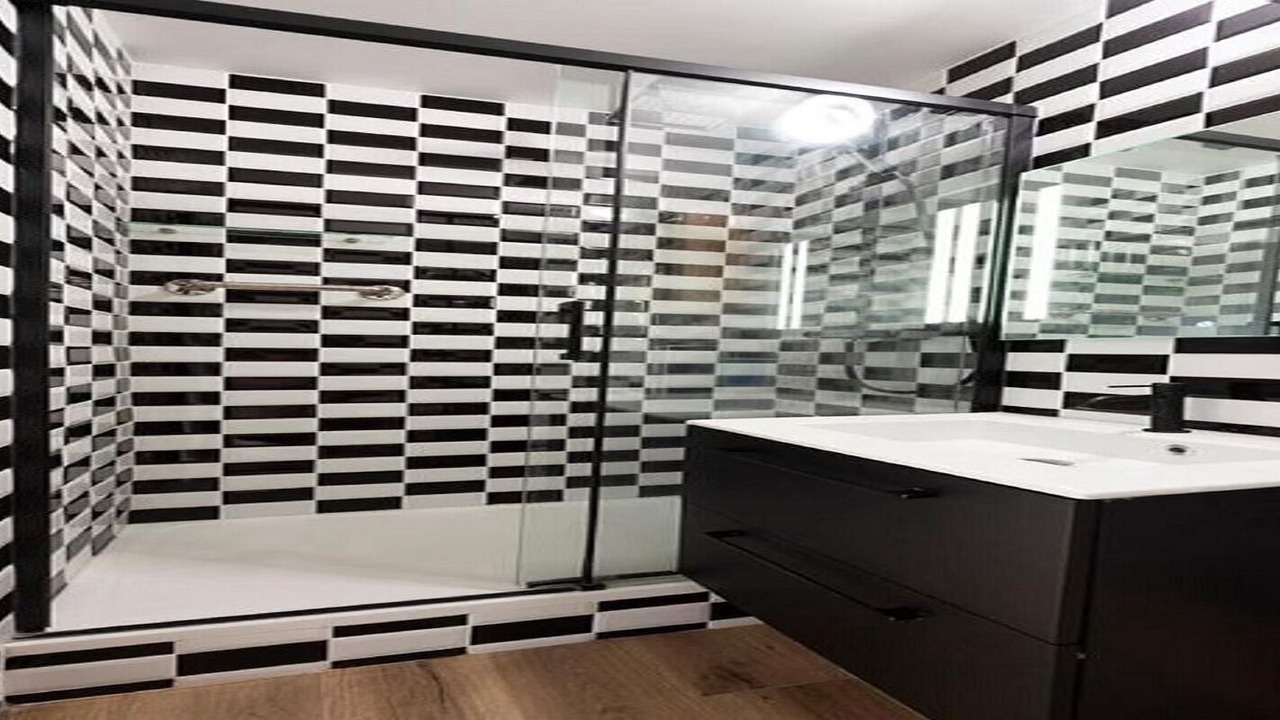Photo of Bathroom in Quartier Sainte-Avoye