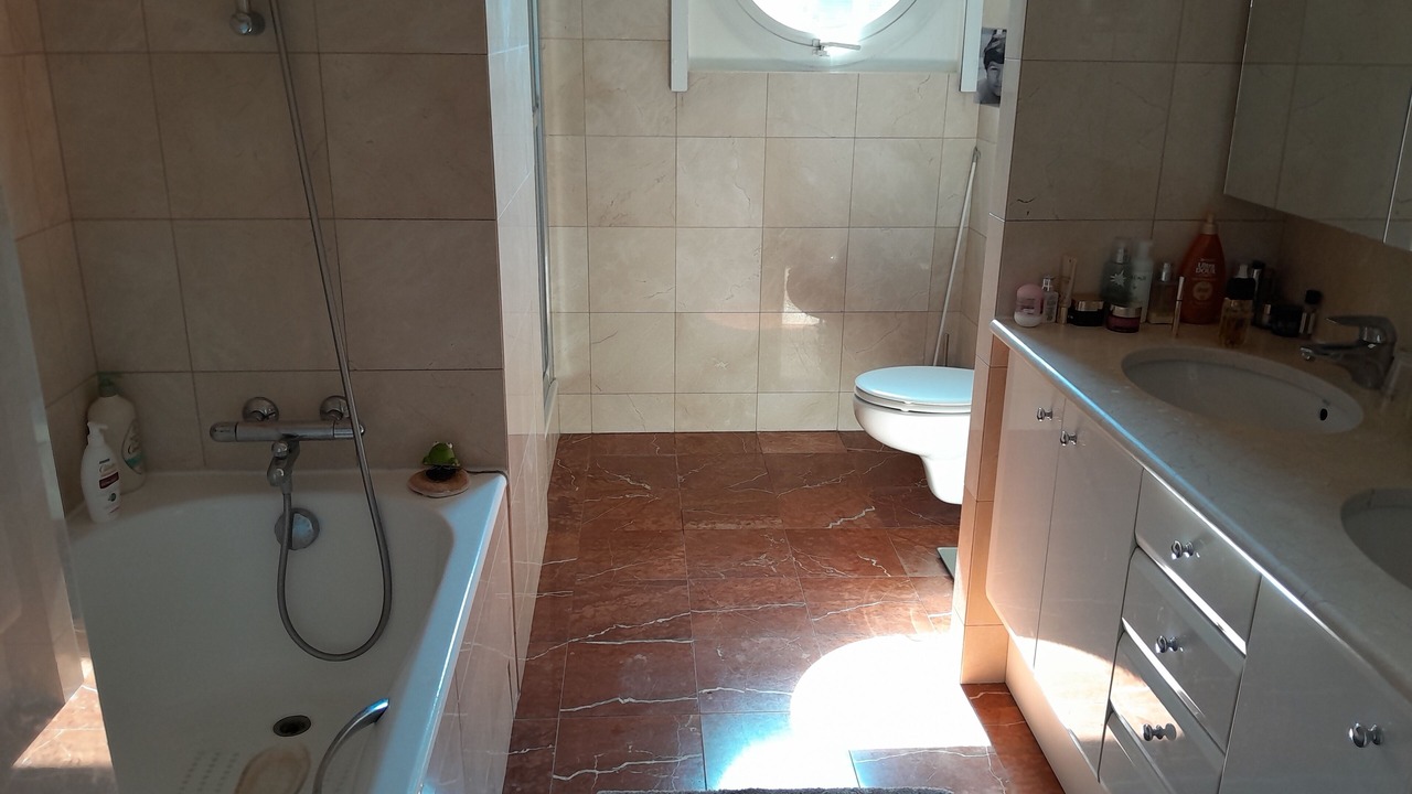 Photo of Bathroom in 16th Arrondissement