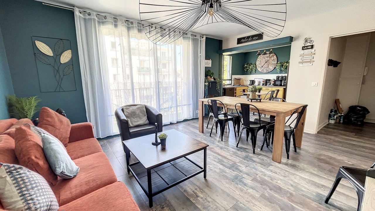 Photo of Livingroom in Epinay-sur-Seine