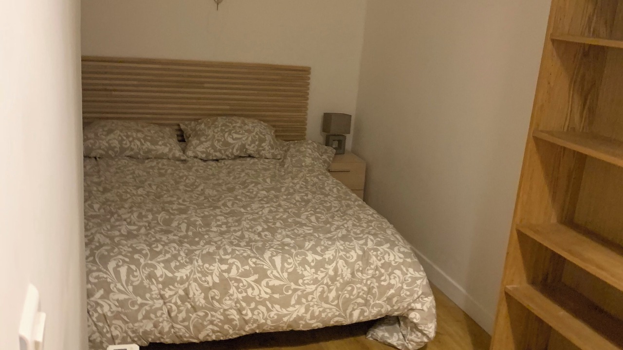 Photo of Bedroom in 12th Arrondissement