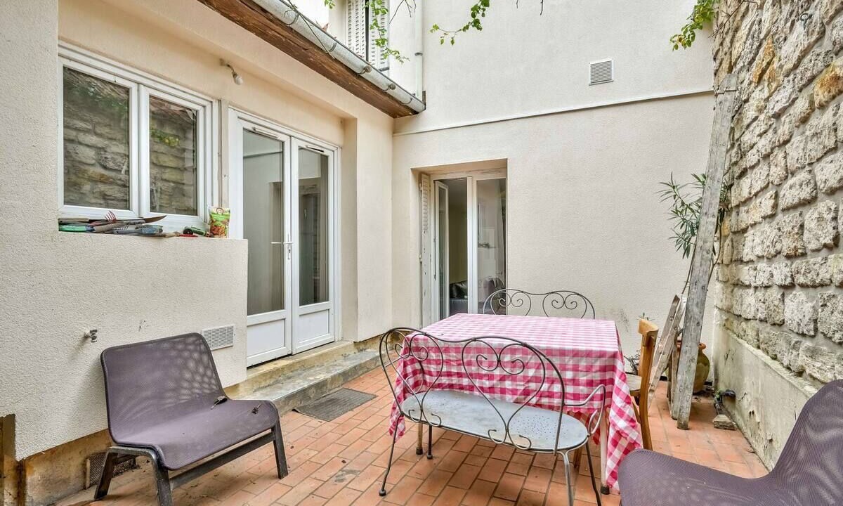 Photo of Outdoor in 12th Arrondissement