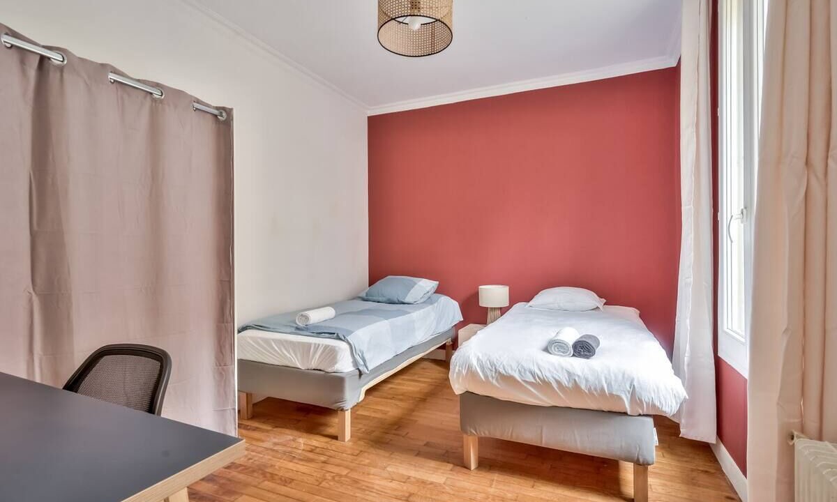 Photo of Bedroom in 12th Arrondissement