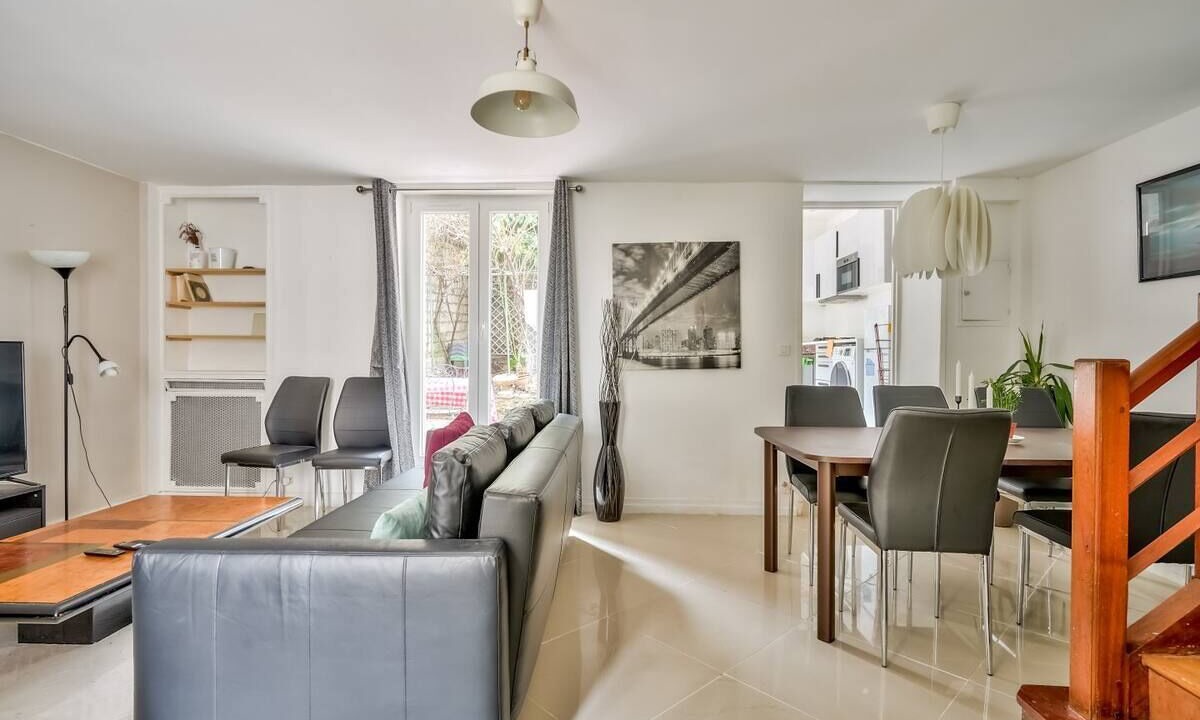 Photo of Livingroom in 12th Arrondissement