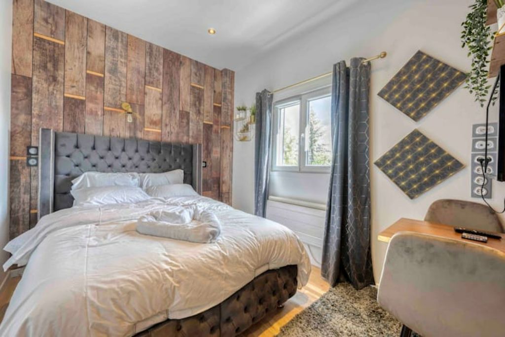 Photo of Bedroom in Livry-Gargan