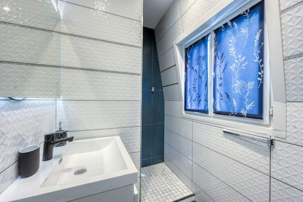 Photo of Bathroom in Livry-Gargan