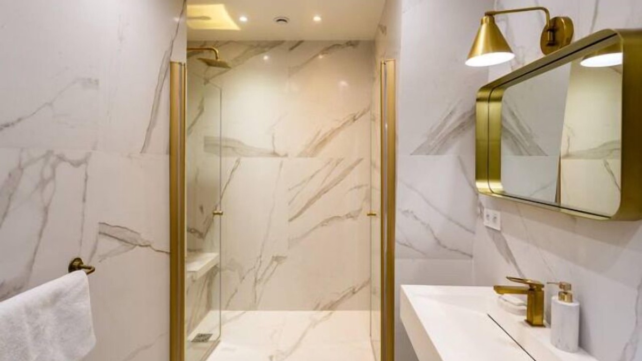 Photo of Bathroom in Chaillot