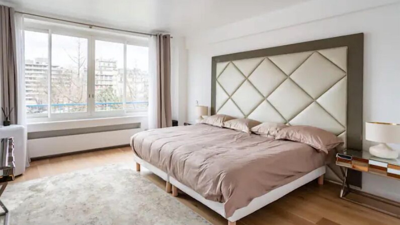 Photo of Bedroom in Chaillot