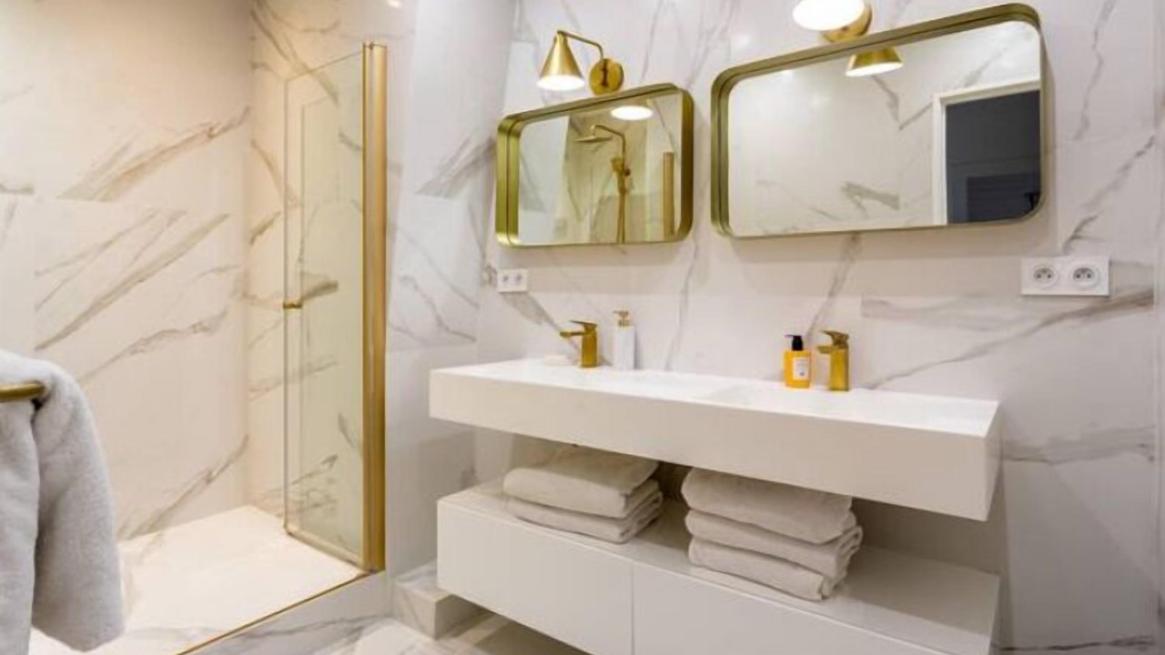 Photo of Bathroom in Chaillot